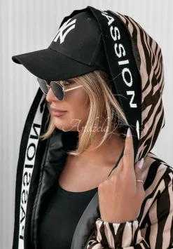 Dluga Kurtka W Zebre Shanti Bezowo-Czarna