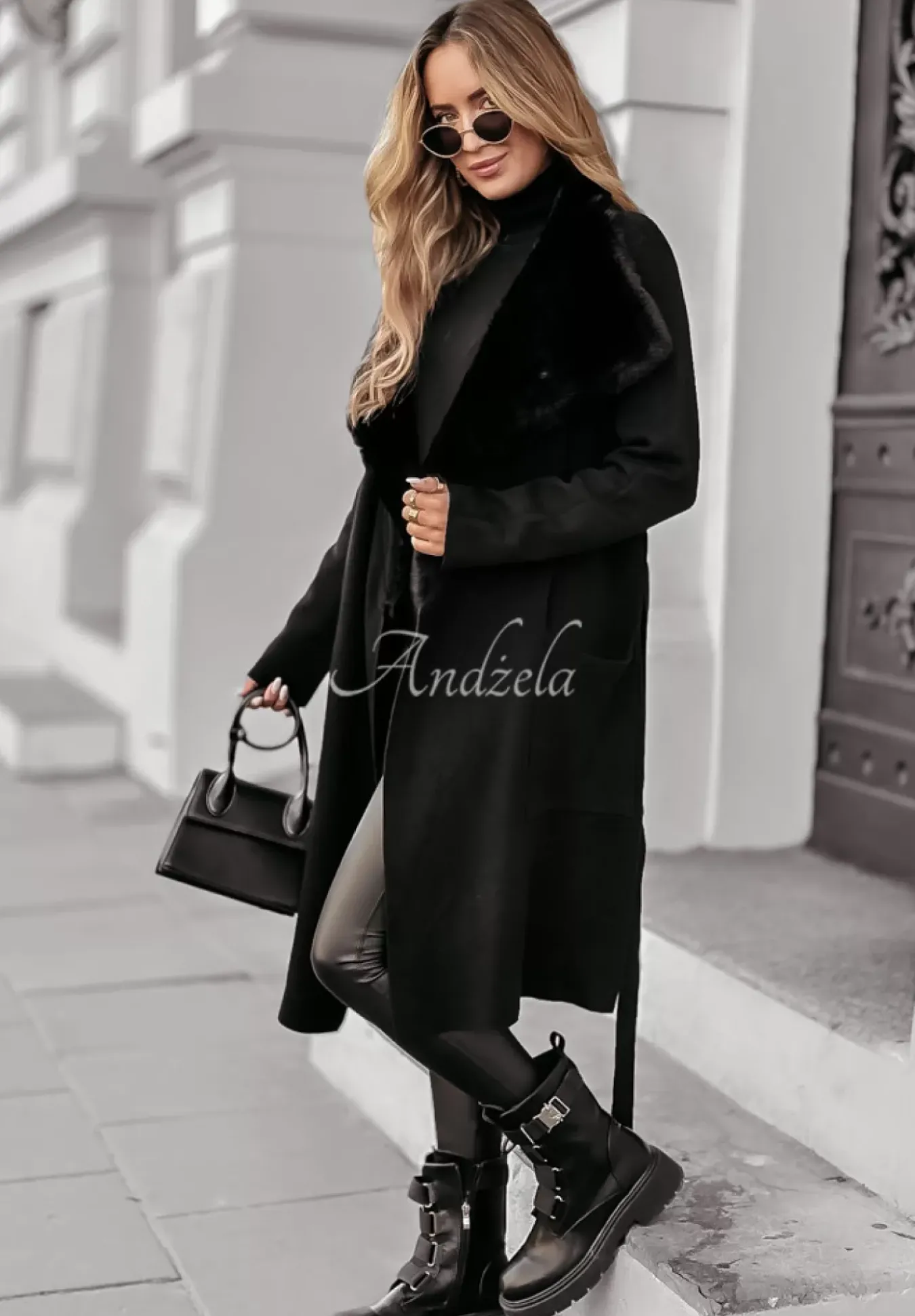Dzianinowy Plaszcz Z Futrem Autumn Rain Czarny