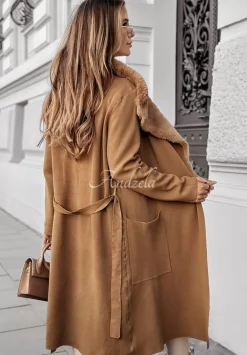 Dzianinowy Plaszcz Z Futrem Autumn Rain Camelowy