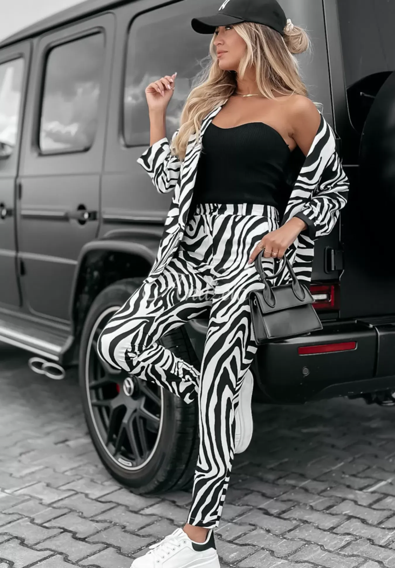 Klasyczna Marynarka Premium W Zebre