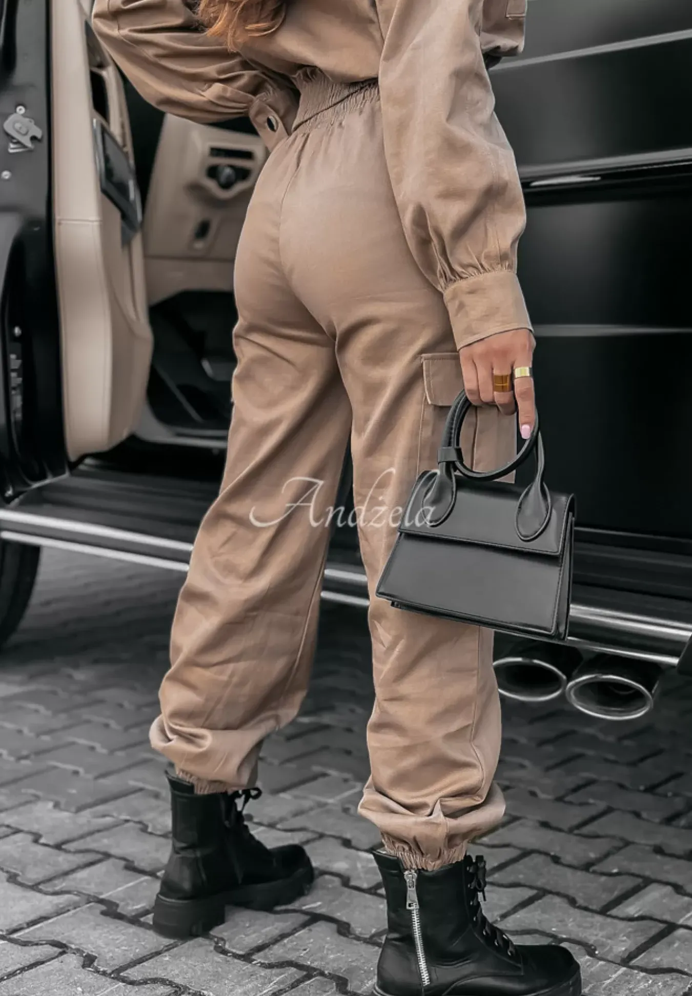 Komplet Outfit The World Camelowy