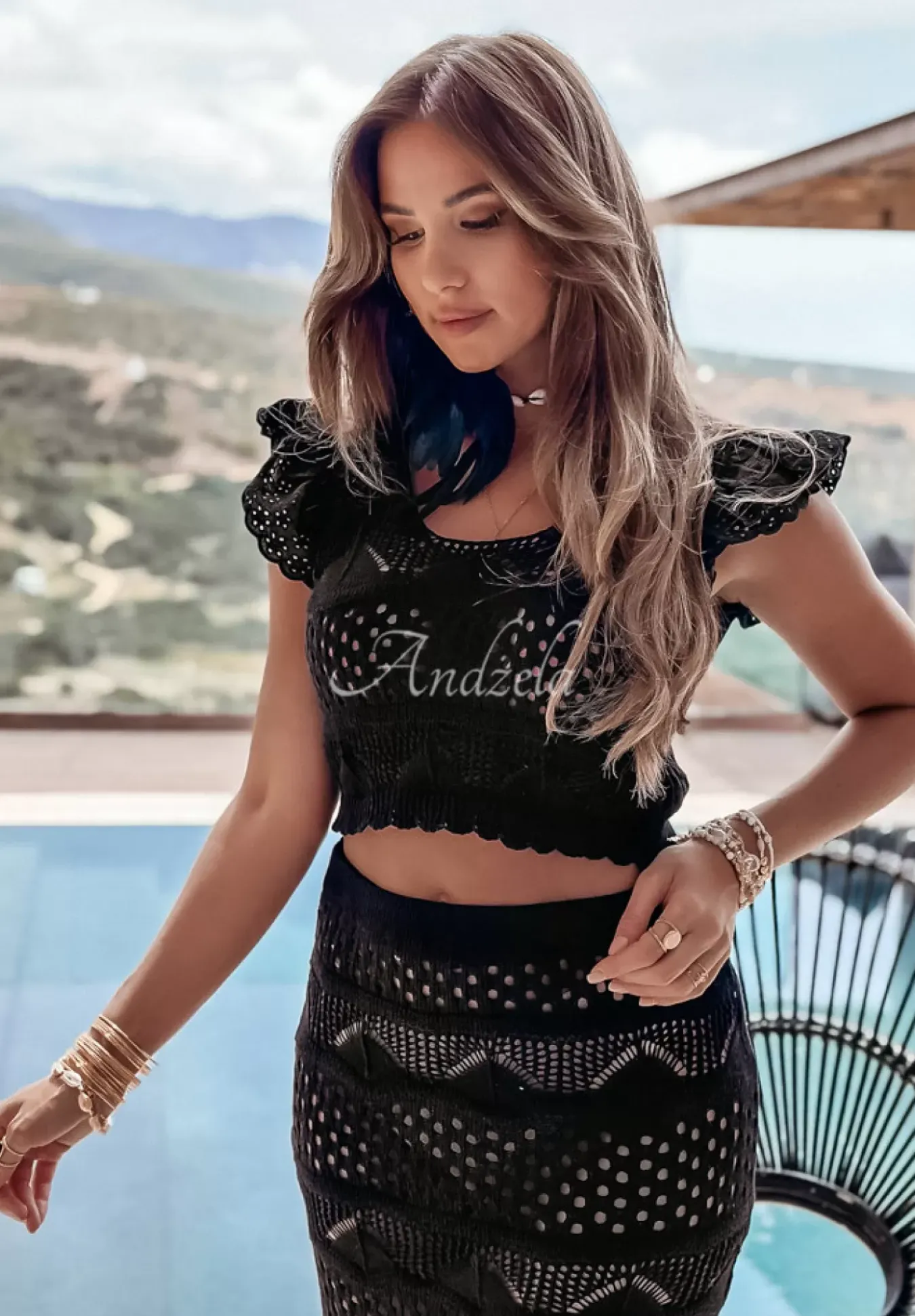 Krotka Dzianinowa Bluzka Boho Sun Addiction Czarna