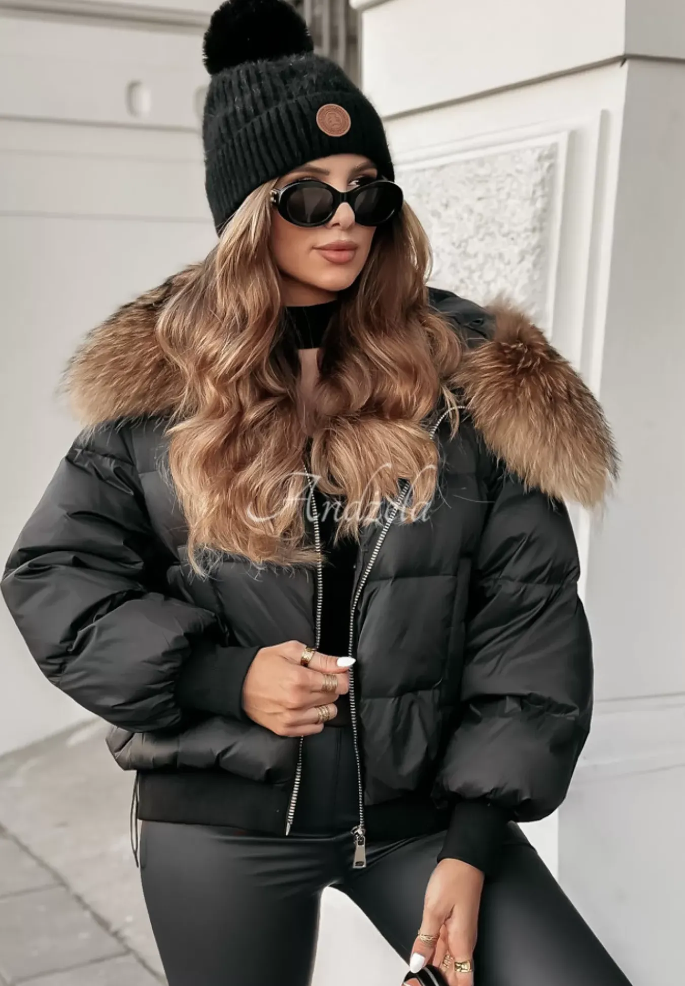 Krotka Pikowana Kurtka Z Futerkiem Winter Frost Czarna