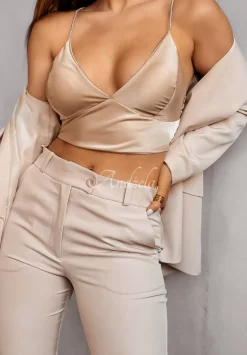 Krotki Satynowy Top Na Zdobionych Ramiaczkach Glam Goddess Bezowy