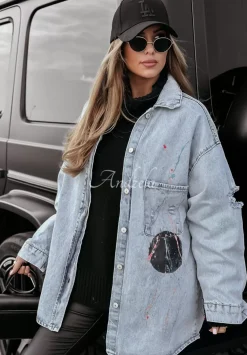 Kurtka Jeansowa Z Przetarciami I Nadrukiem Astro Lips Jasnoniebieska