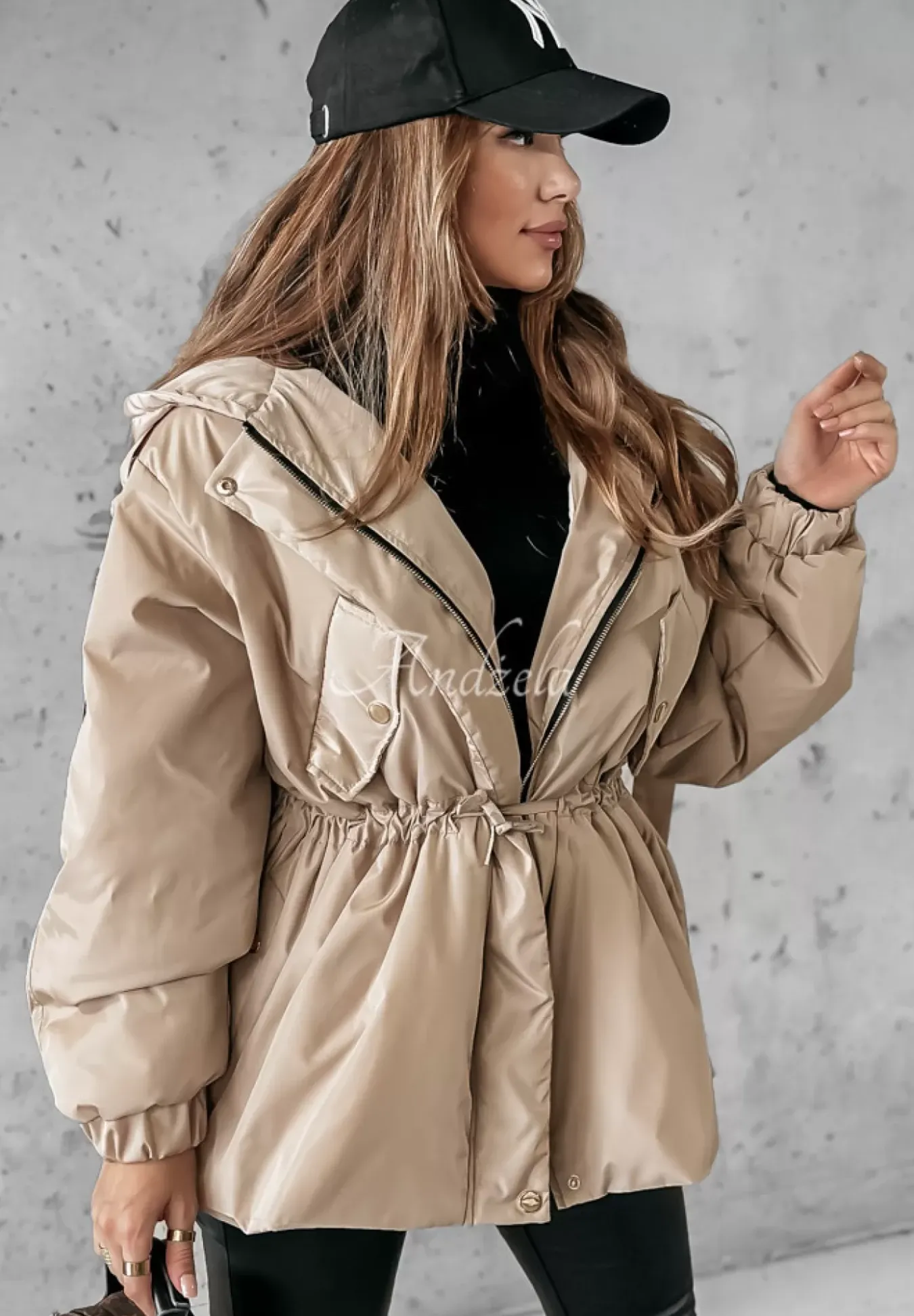 Kurtka Parka Z Kapturem Changing Seasons Bezowa