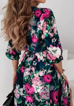 Kwiecista Sukienka Z Falbana Flower Delivery Granatowo-Rozowa