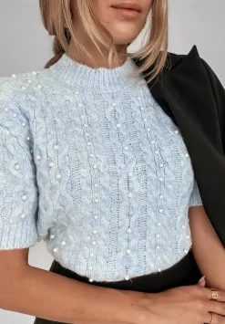 Ozdobnie Pleciony Sweter Z Perelkami Autumn Aura Blekitny