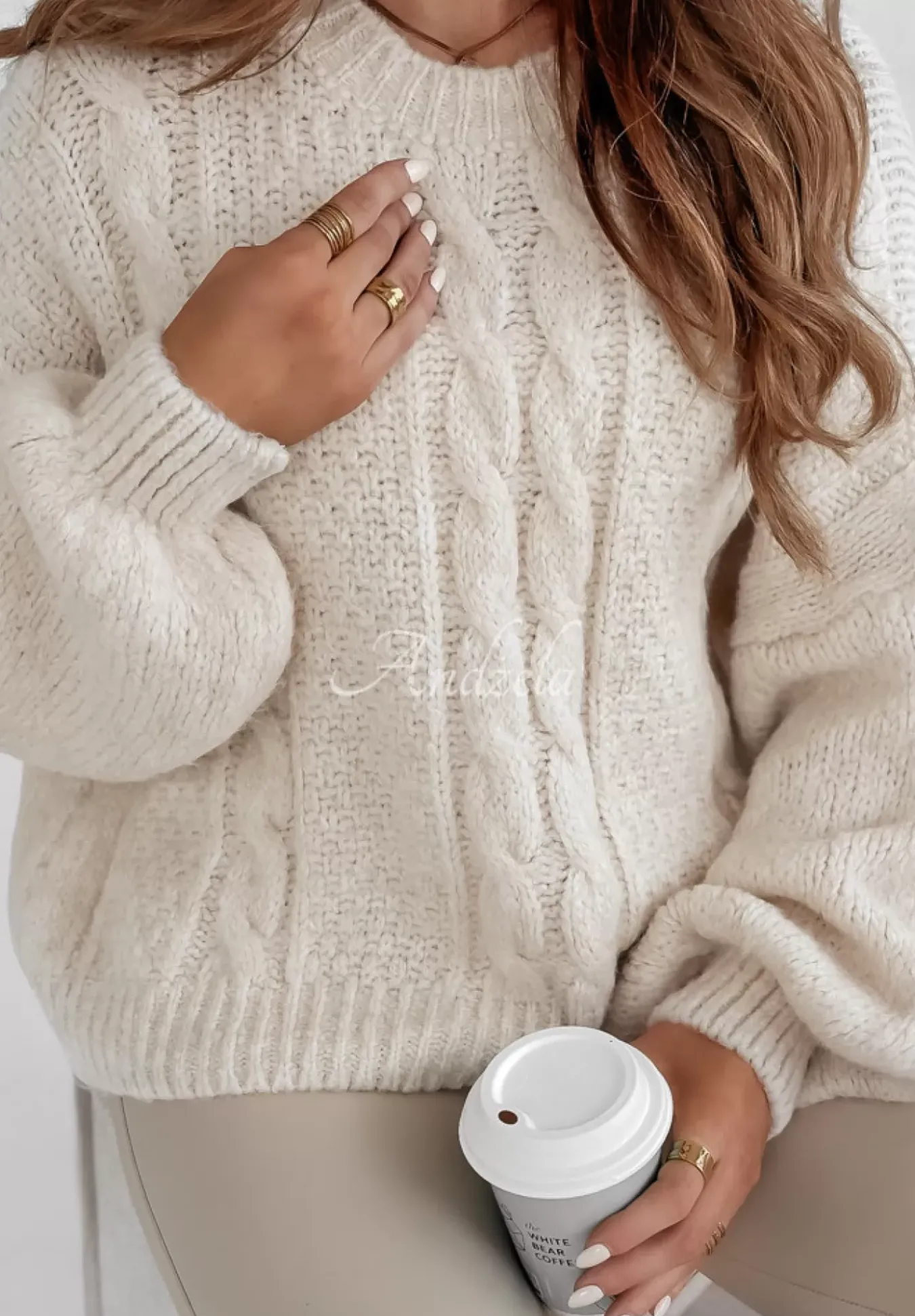 Ozdobnie Pleciony Sweter Oversize Aravis Ecru