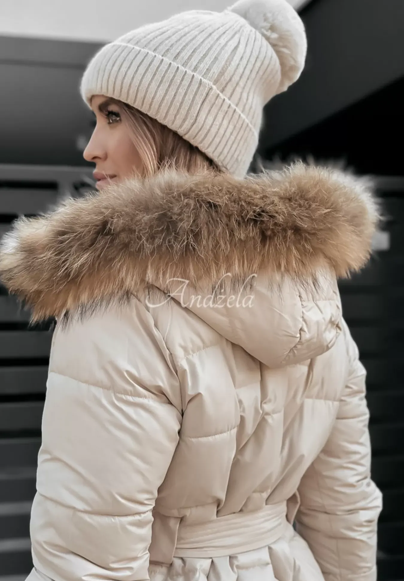 Pikowana Kurtka Z Futerkiem Frostbite Jasnobezowa
