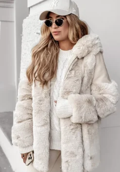 Plaszcz Z Imitacji Skory Z Futerkiem Arctic Aura Bezowy