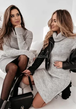 Prazkowana Sukienka Sweter Z Golfem Marisol Szara