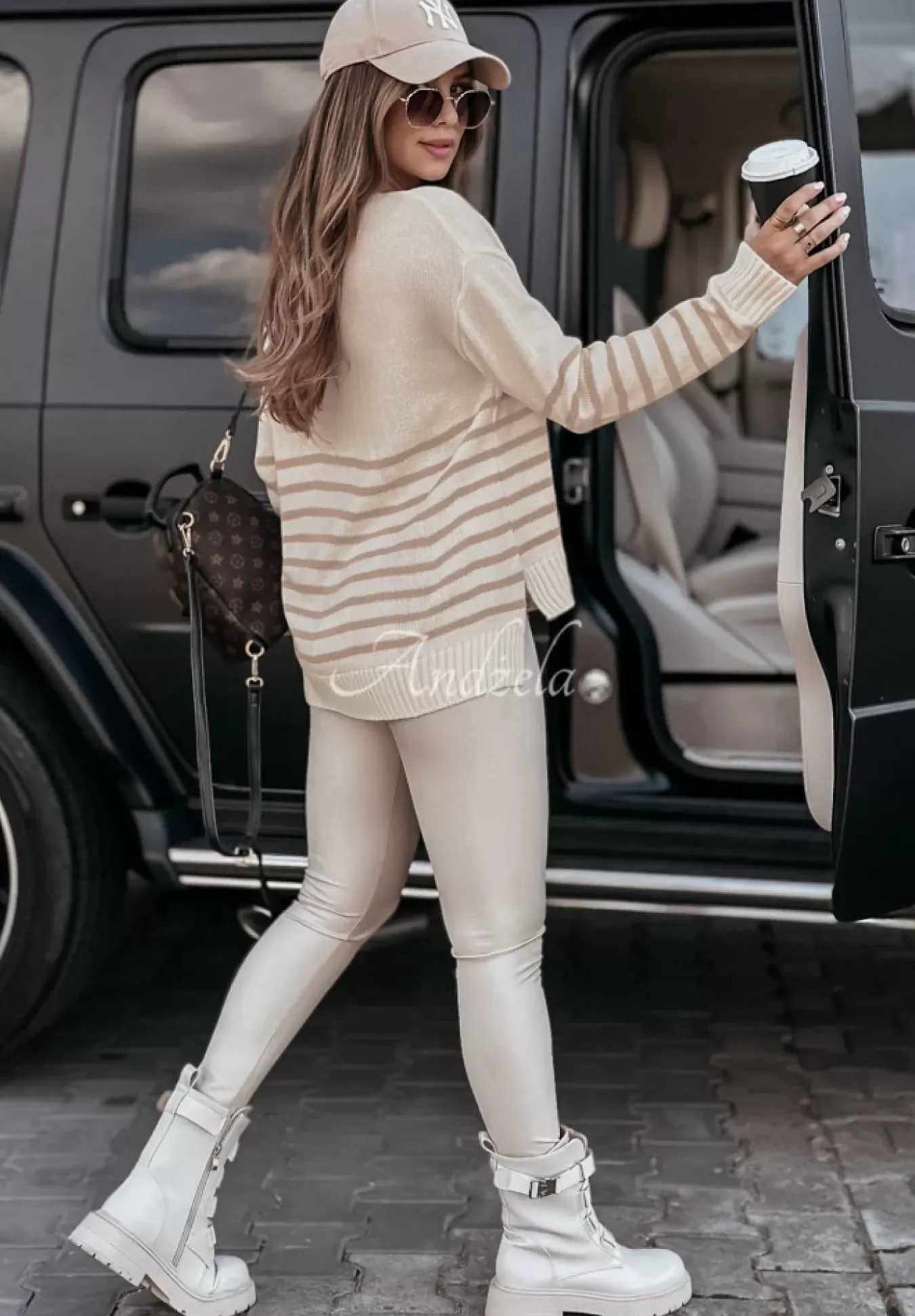 Sweter Oversize W Paski Mellow Time Bezowy