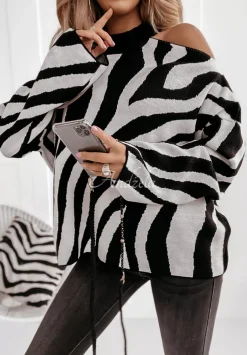 Sweter Oversize W Zebre Savania Bialy