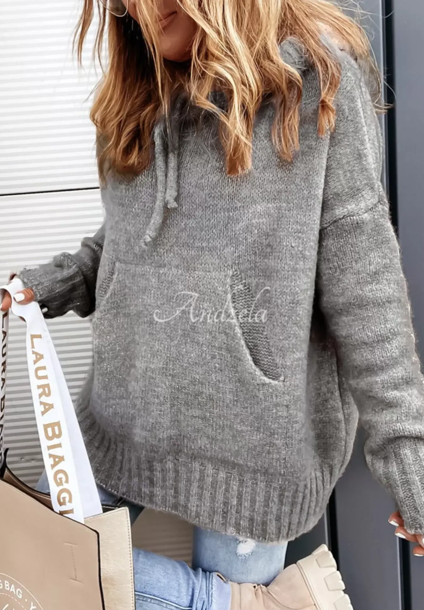 Sweter Oversize Z Kapturem Carra Grafitowy