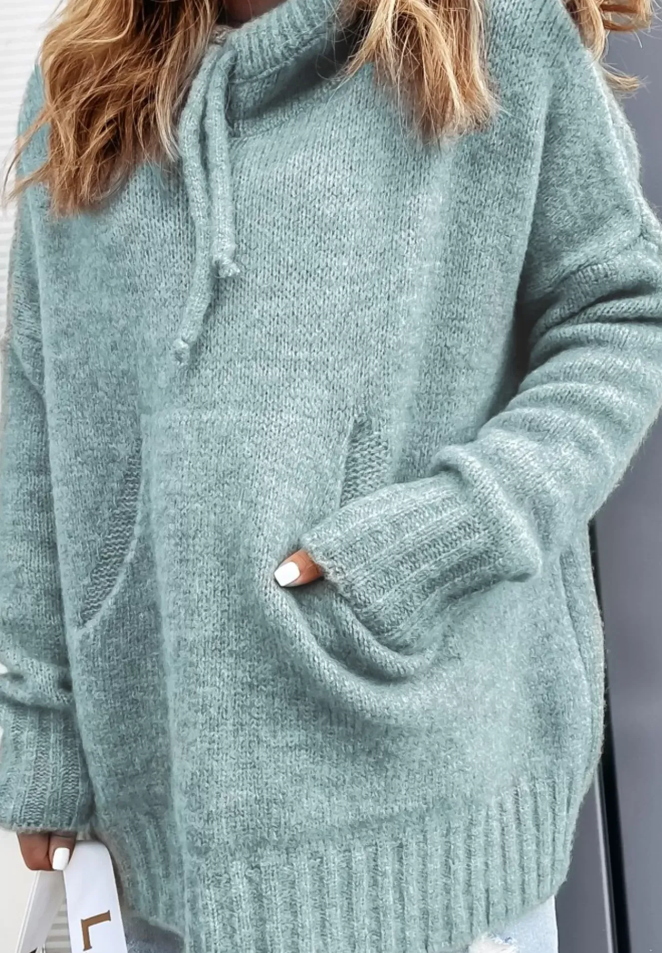 Sweter Oversize Z Kapturem Carra Jasnoniebieski
