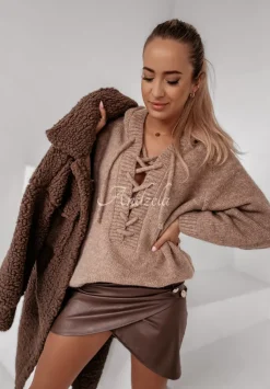Sweter Oversize Ze Sznurowaniem I Kapturem Laossi Camelowy