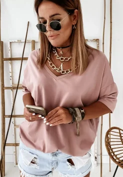 T-Shirt Oversize Z Dekoltem W Serek Cascade Pudrowy Roz