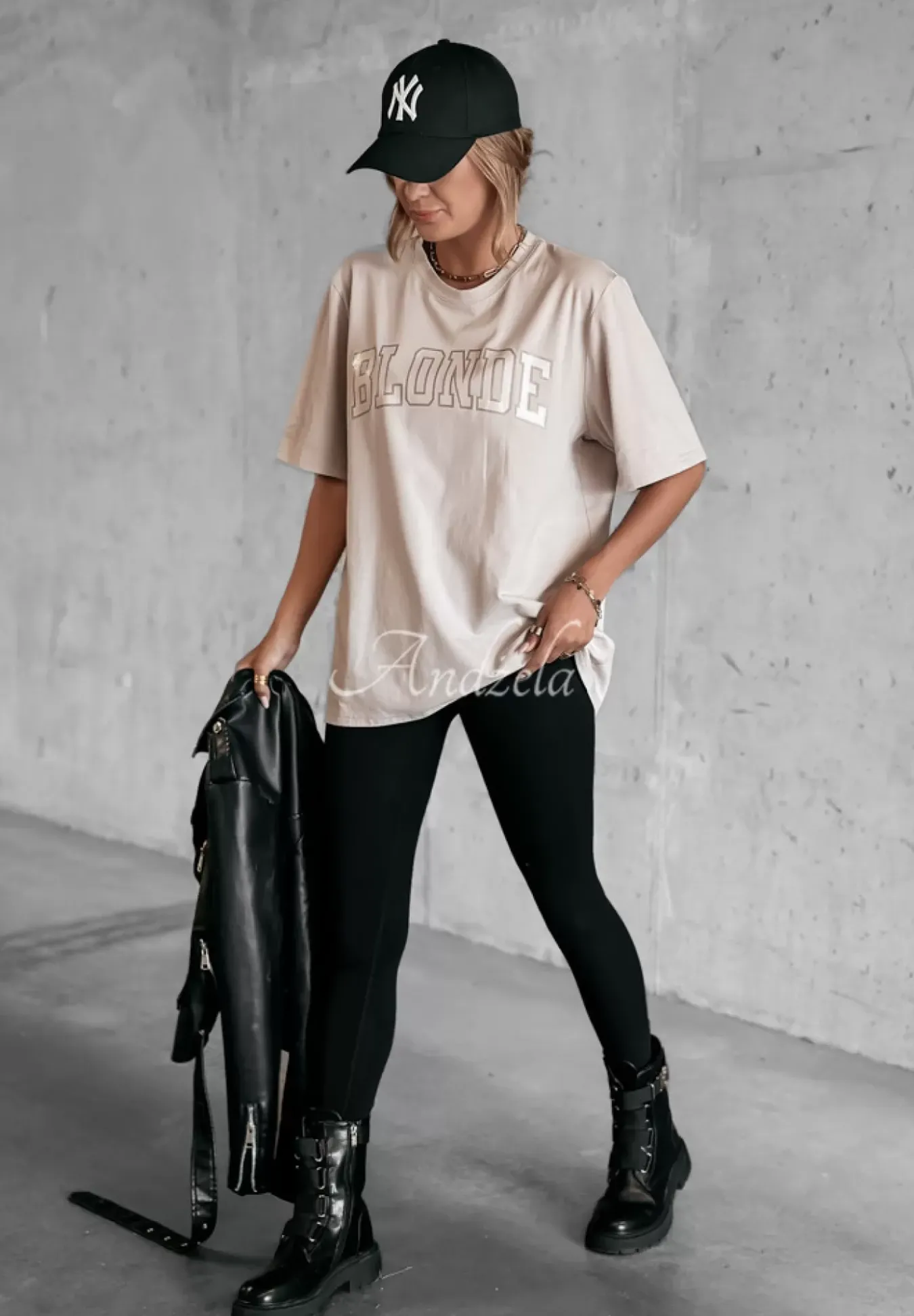 T-Shirt Z Nadrukiem Blonde Bezowy