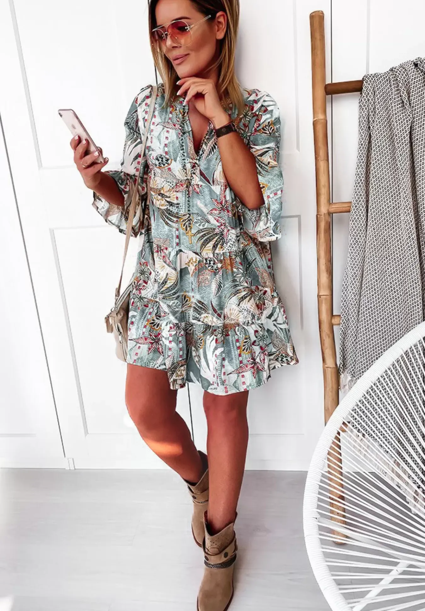 Wzorzysta Sukienka Mini Boho Mietowa
